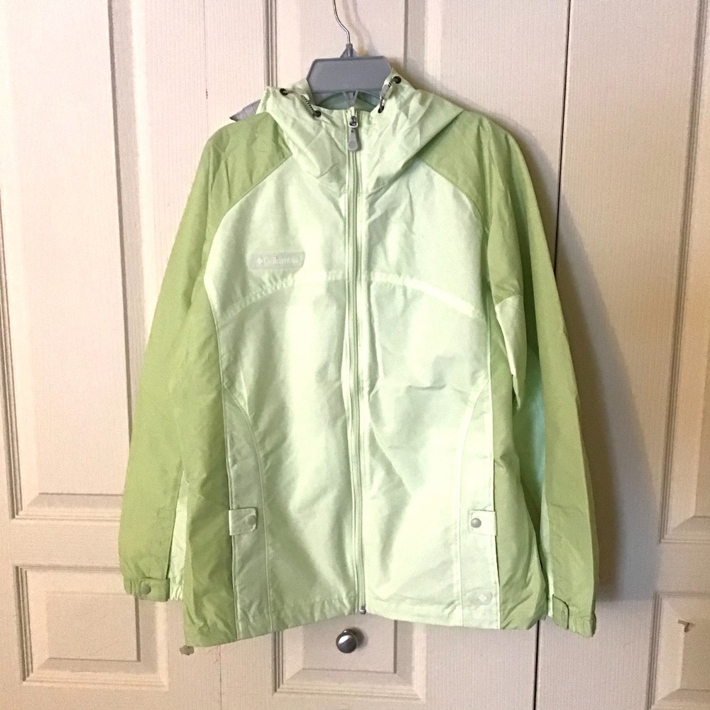 Columbia Women’s Rain/Wind Jacket (New)